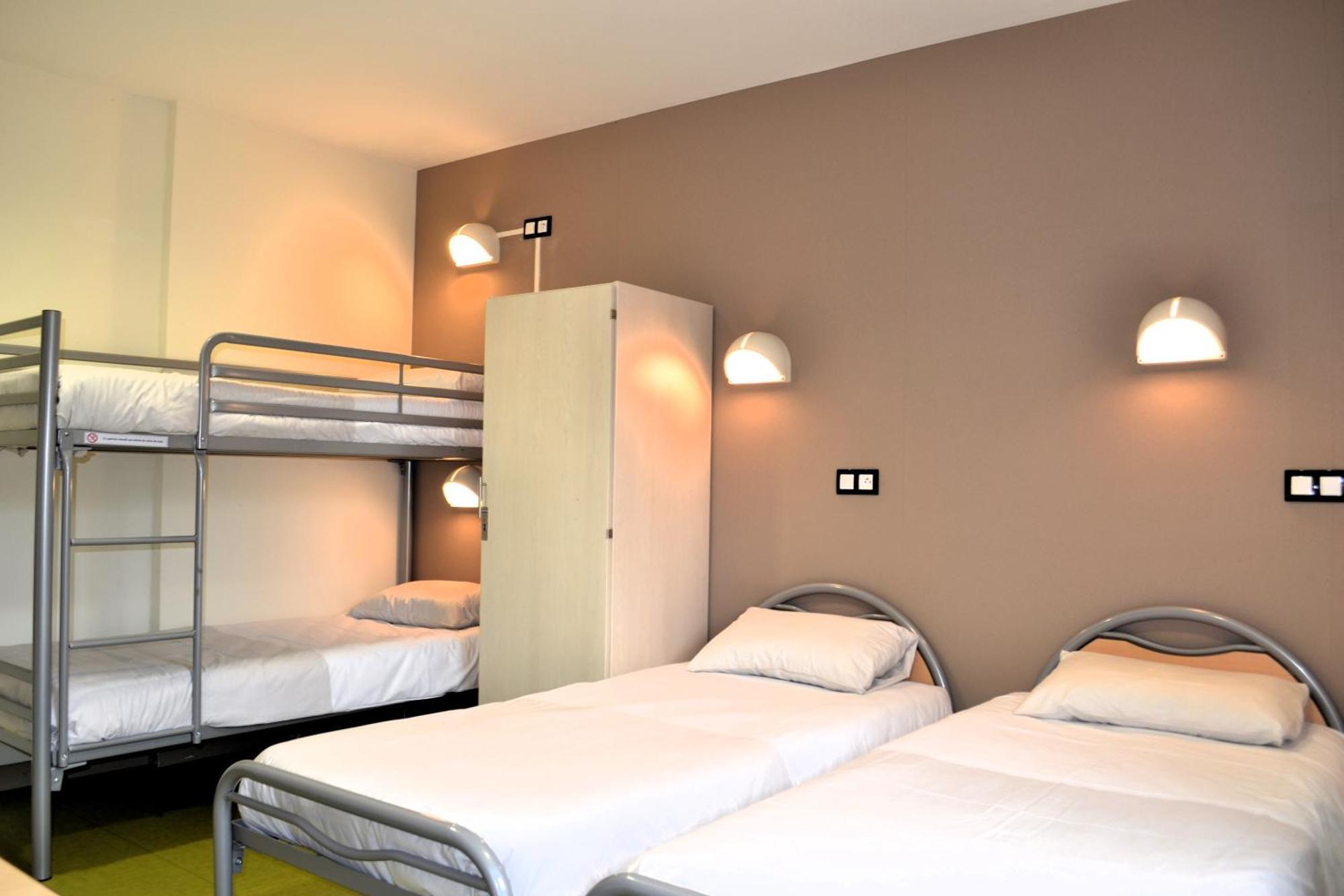 Centre International De Sejour Hostel Laval  Ngoại thất bức ảnh