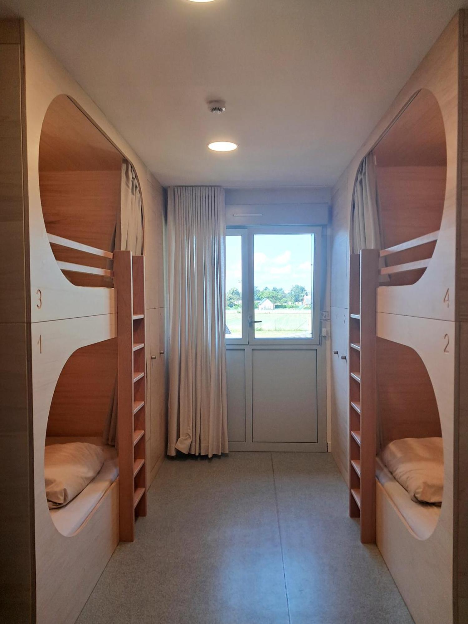 Centre International De Sejour Hostel Laval  Ngoại thất bức ảnh