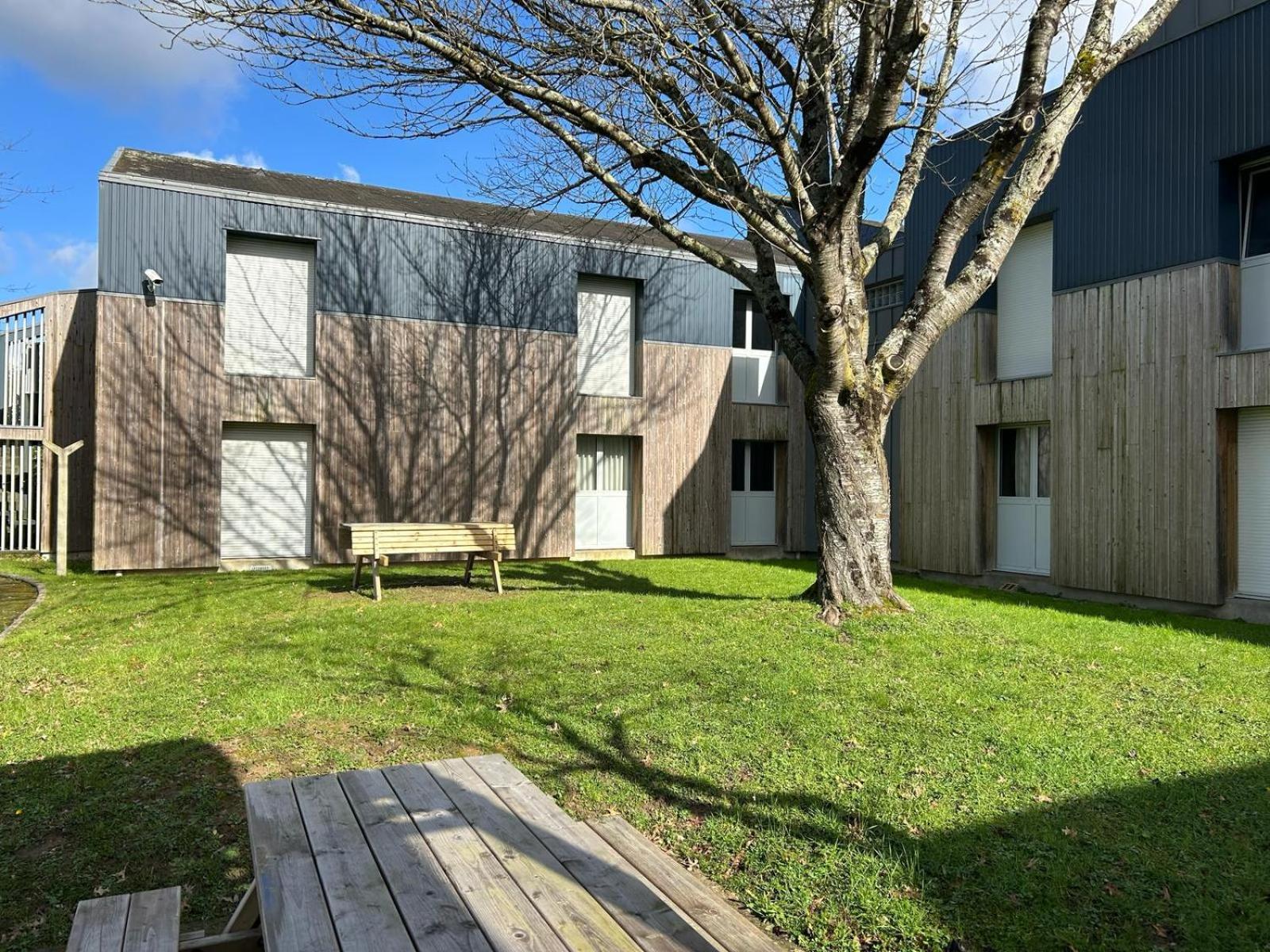 Centre International De Sejour Hostel Laval  Ngoại thất bức ảnh