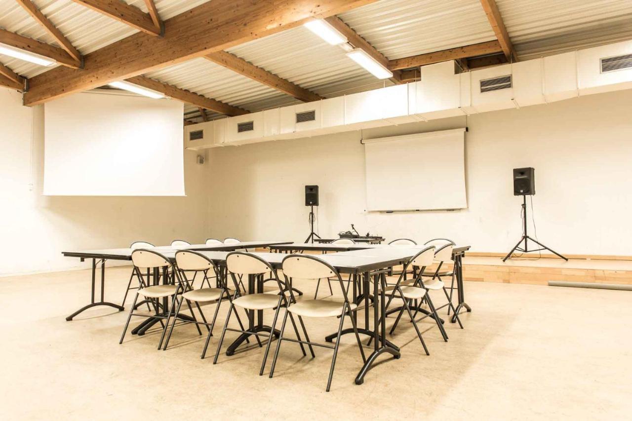 Centre International De Sejour Hostel Laval  Ngoại thất bức ảnh